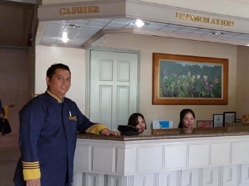 Cebu Northwinds Hotel Exterior photo