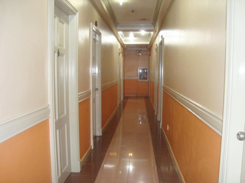 Cebu Northwinds Hotel Exterior photo