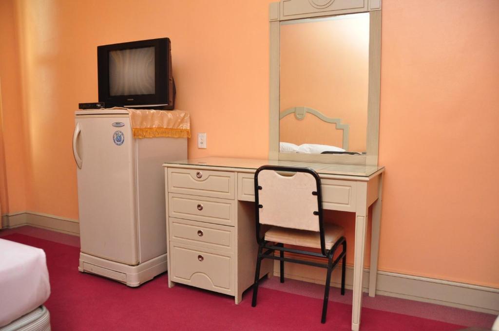 Cebu Northwinds Hotel Room photo