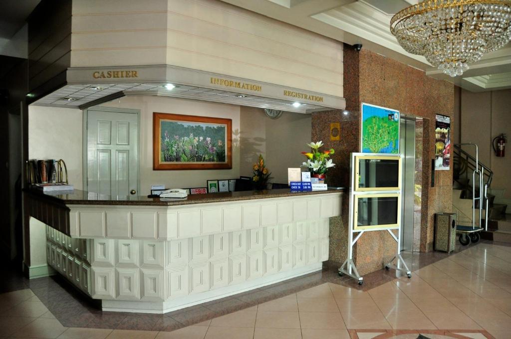 Cebu Northwinds Hotel Exterior photo