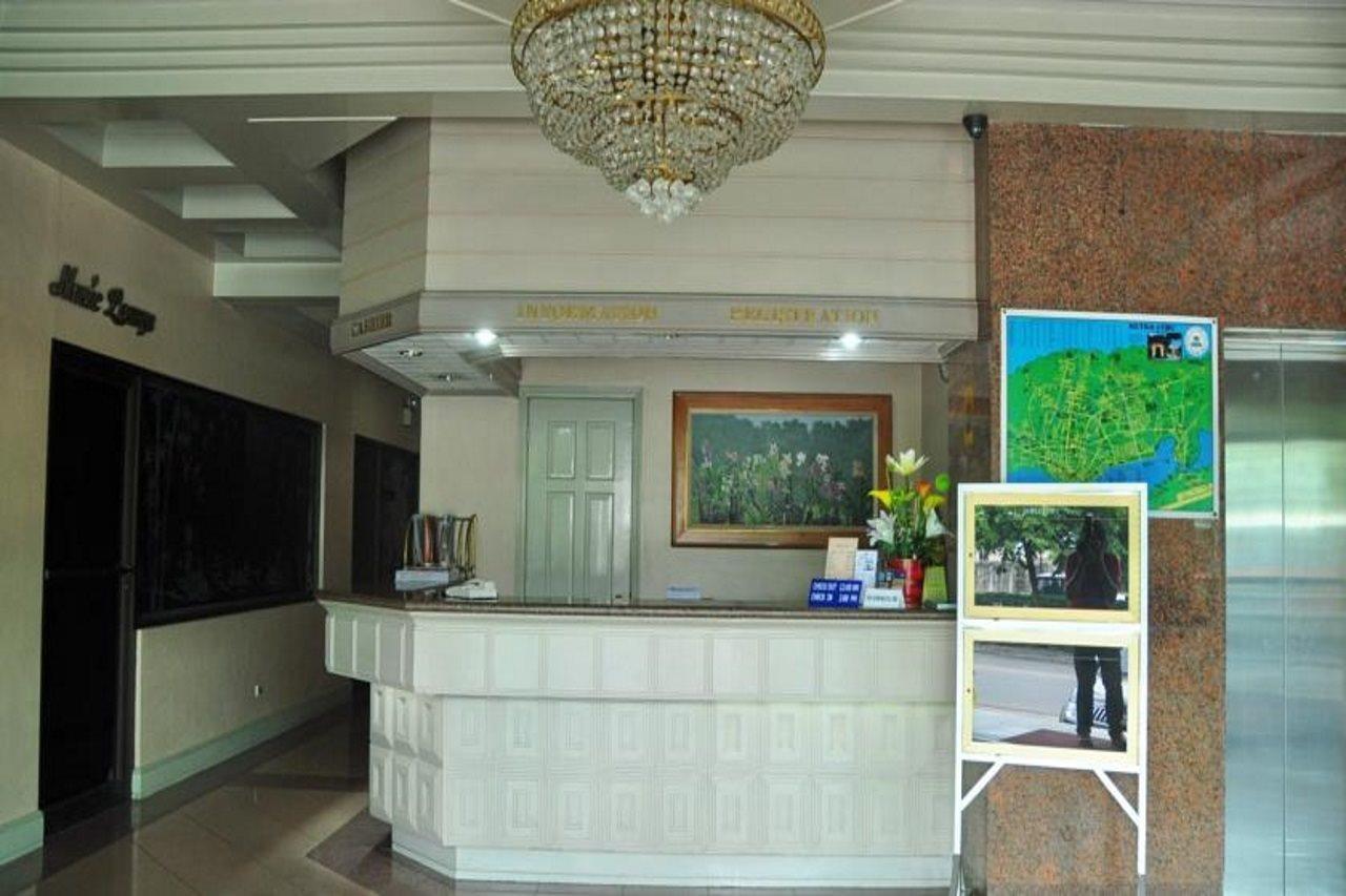 Cebu Northwinds Hotel Exterior photo